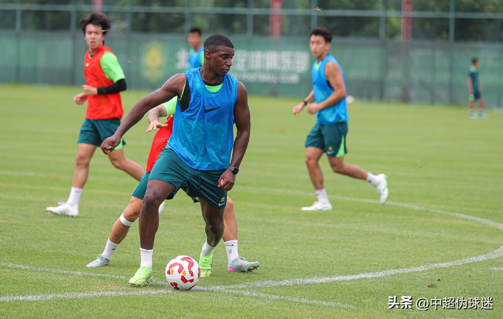 留下如此深 留下如此深